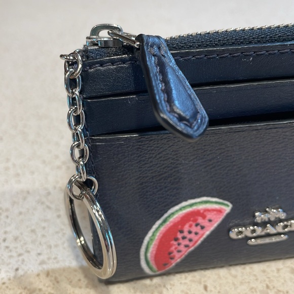 Coach Black Pebbled Leather Watermelon Print Card Holder EUC - Picture 3 of 6